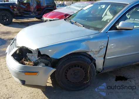 2003 Volkswagen Passat Gl из США, поврежденный, VIN WVWND63BX3E460509